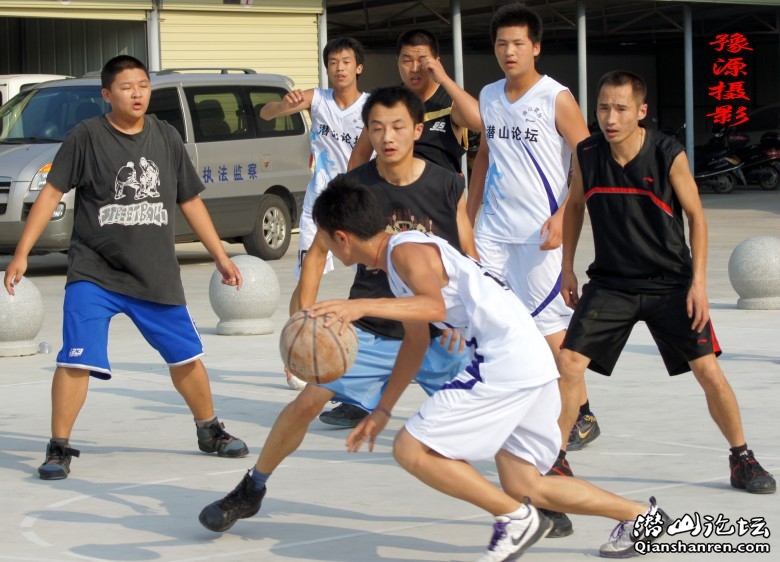 DSC08561_conew1.jpg