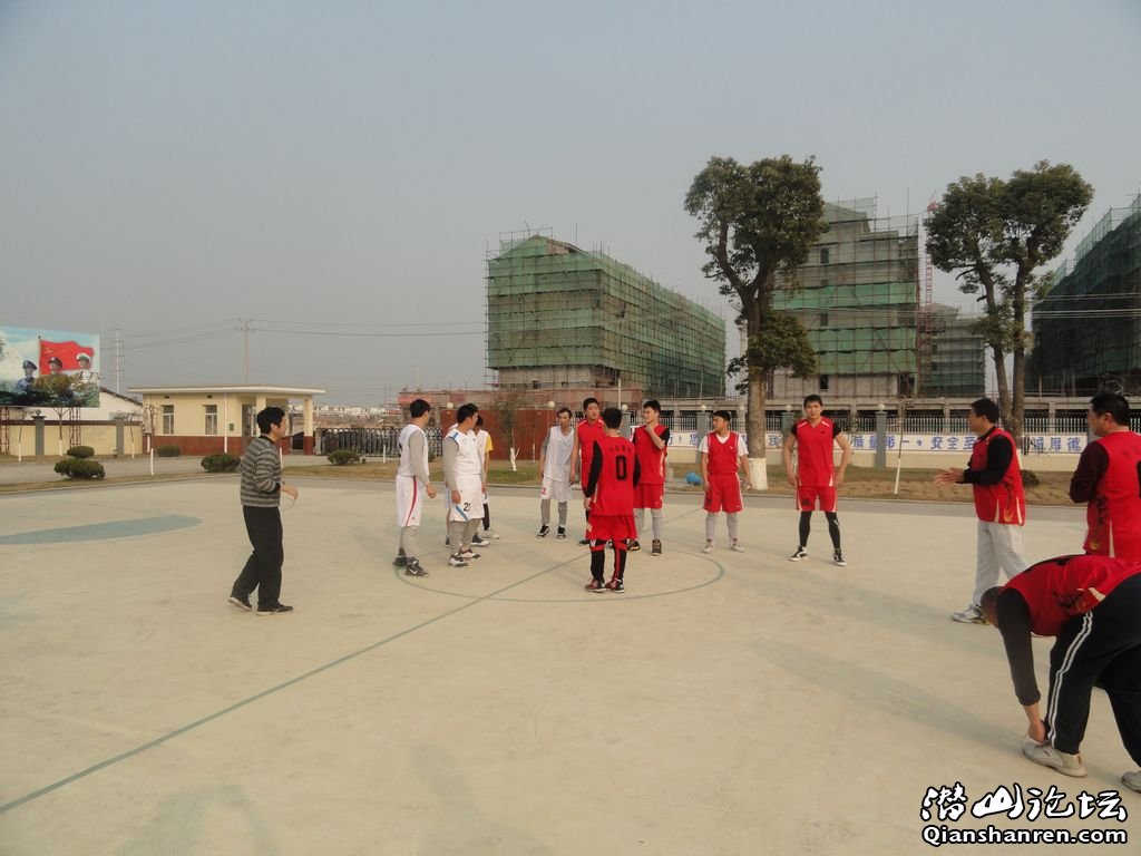 203802r7d8isz2wp4ipn12.jpg