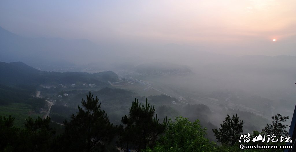13250182edb0ebuttin00b.jpg