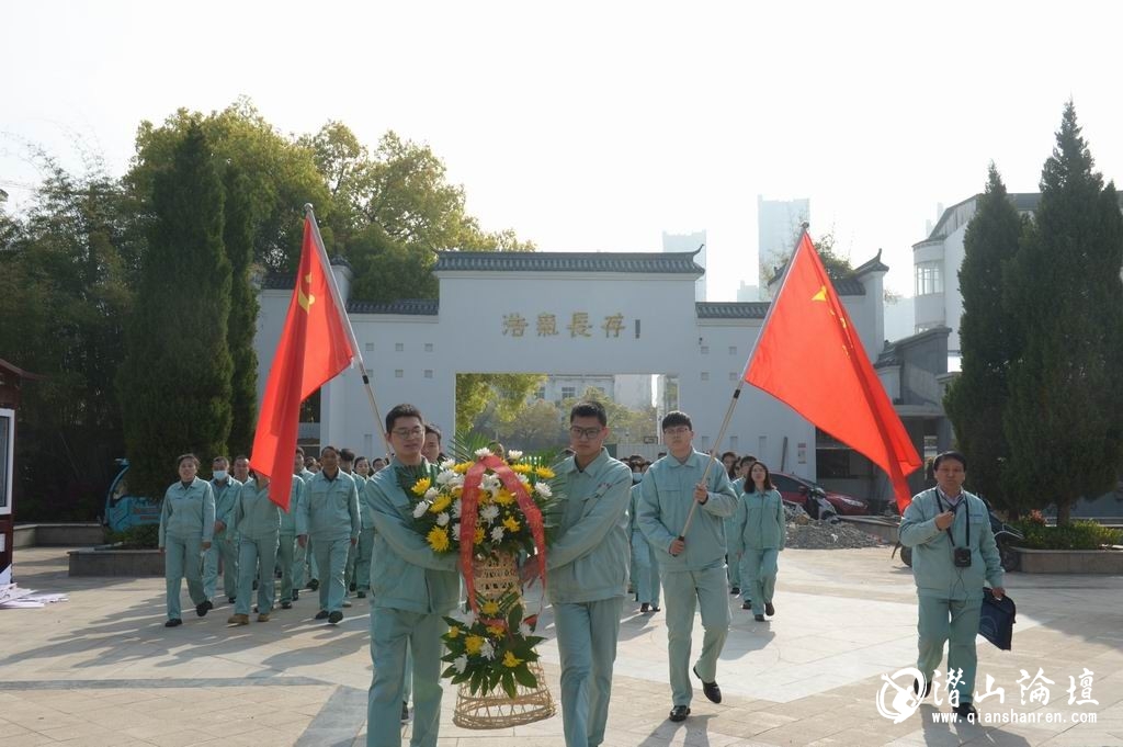 ������С 001_7510.JPG