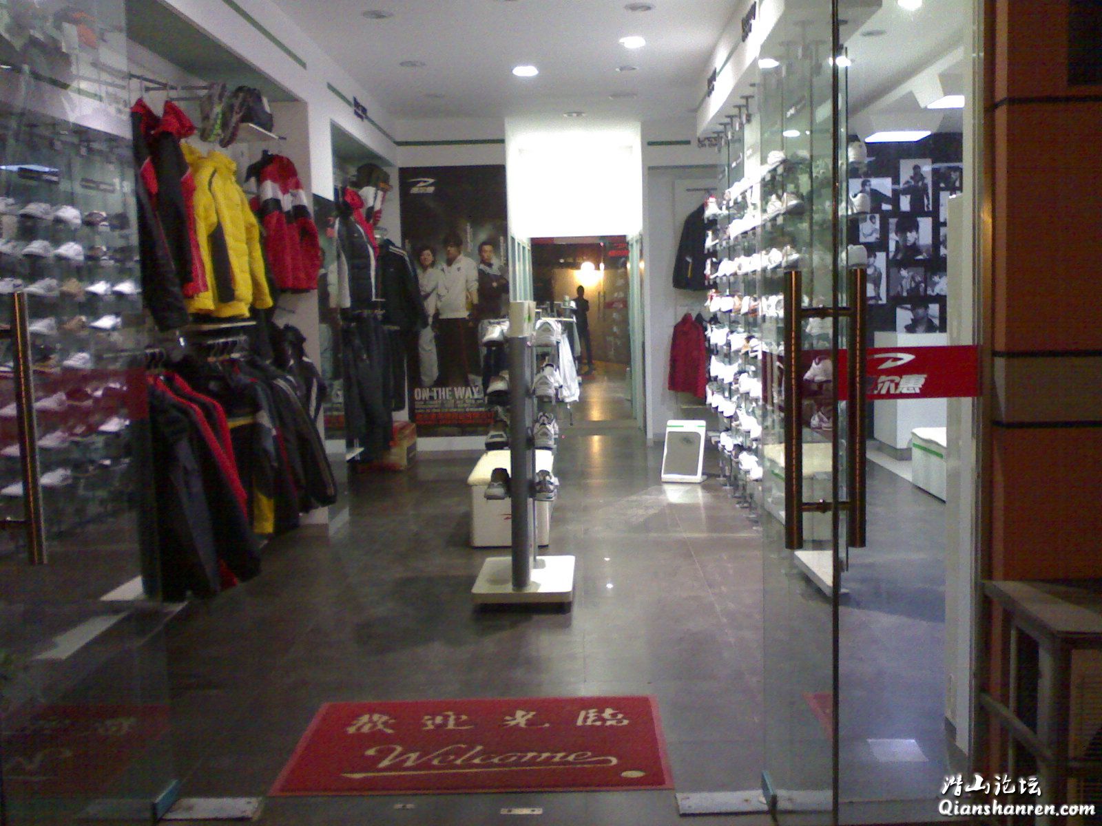 20081124596.jpg