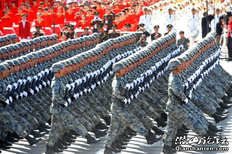 阅兵式大图【高清】-今日潜山