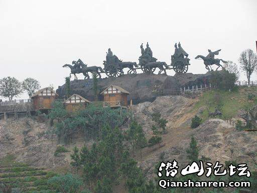 Ƭ 079.jpg